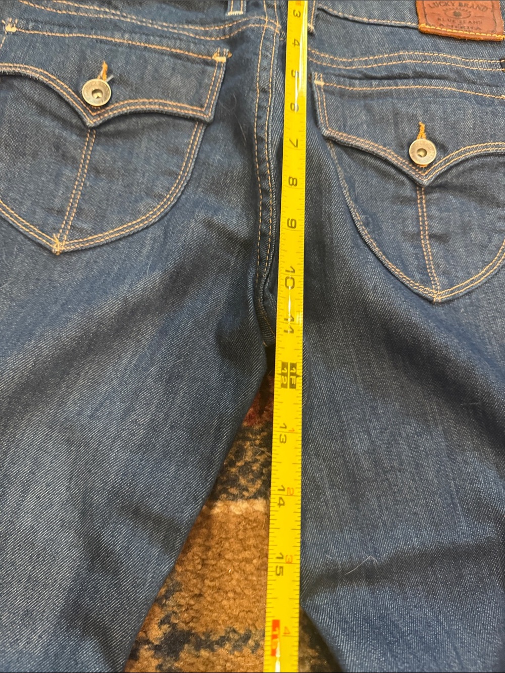 Women's Lucky Brand size 2/26 Blue Flare Jeans. Worn a few times. - Picture 5 of 7